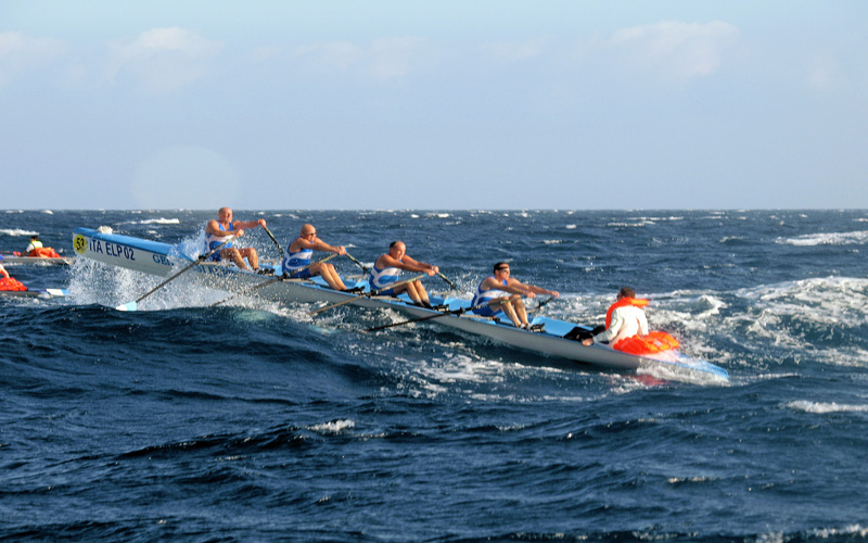 http://www.notizie.it/wp-content/blogs.dir/107/files/2011/10/A-Bari-i-campionati-del-mondo-di-Coastal-Rowing-2011.jpg