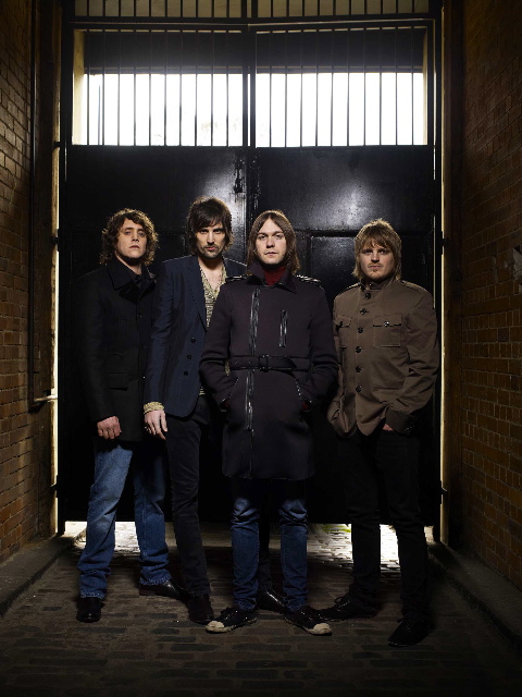 kasabian-official-low