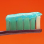 homemade toothpaste glycerin 800x800 150x150