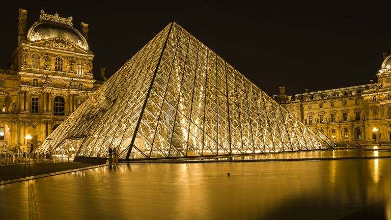 Louvre