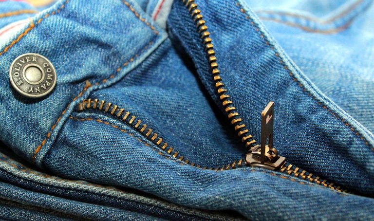 Jeans Esempio di jeans