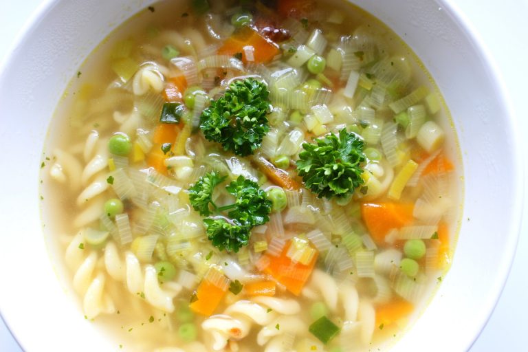 Zuppa di verdure dieta vegetariana
