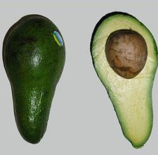 article page main ehow images a04 jp mo making own avocado face mask 800x800
