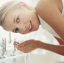 article page main ehow images a04 uo 7k skin care 20 s 800x8003