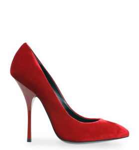 Giuseppe Zanotti: décolleté in velluto rosso, Collezione Autunno/Inverno 2011/2012