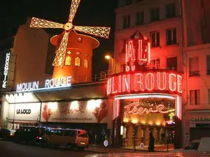 Moulin Rouge 300x225