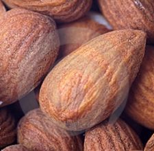 article page main ehow images a05 6r og sweet almond oil hair growth 800x8001