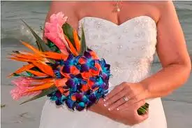 Bouquet da sposa tropicale