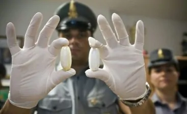 MBLIVE Ovuli cocaina nello stomaco immagine da internet