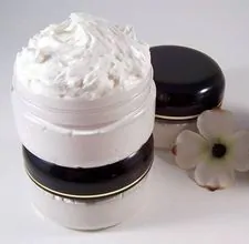 article page main ehow images a04 h8 q8 ingredients make body butter 800x800