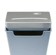 article page main ehow images a07 14 1v recycle shredders 800x800