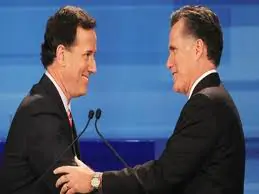 Rick Santorum (a sinistra) e Mitt Romney (a destra)