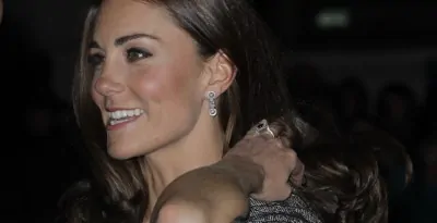 kate middleton sola 6451