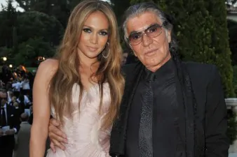 Jennifer Lopez commissiona a Cavalli il suo nuovo abito da sposa 638x425