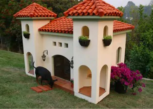 celebrity hacienda dog house