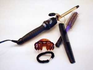 article new ehow images a06 06 8v use shea butter flat iron 800x800 300x225