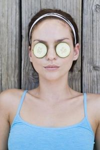 article new ehow images a07 o0 ap effect do cucumbers eyes 800x800