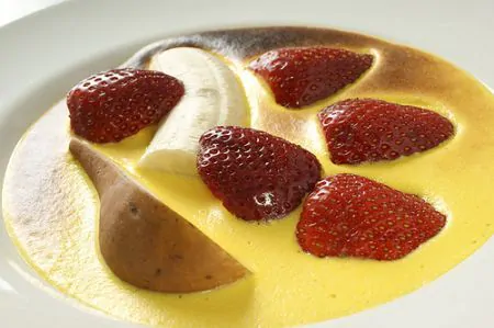 frutta allo zabaione