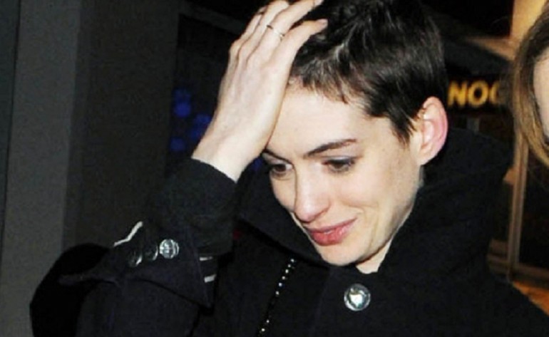 o ANNE HATHAWAY HAIRCUT 5702 770x473