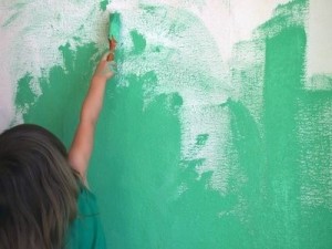 article new ehow images a06 8t b8 living room wall paint colors 1.1 800x800 300x225