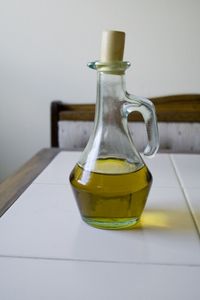 article new ehow images a06 8e ki use olive oil remove scar 800x800