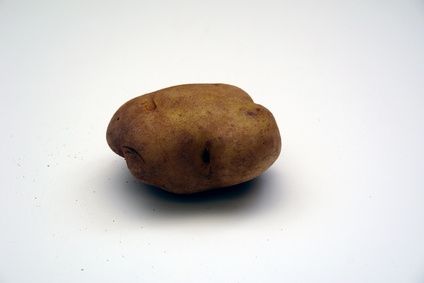 article new ehow images a06 95 51 use potatoes cure acne 800x800