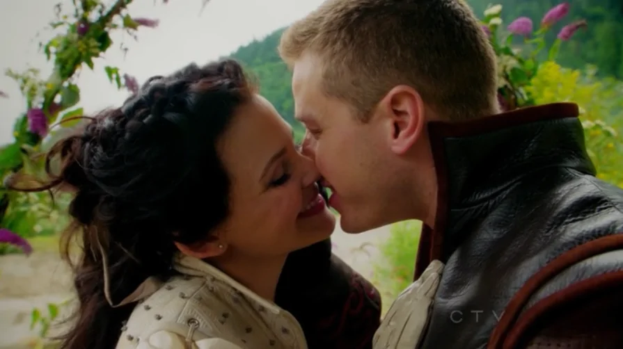 Ginnfer Goodwin Josh Dalas Snow White Prince Charming Get Married Once Upon A Time Season 2 Lady of the Lake 2