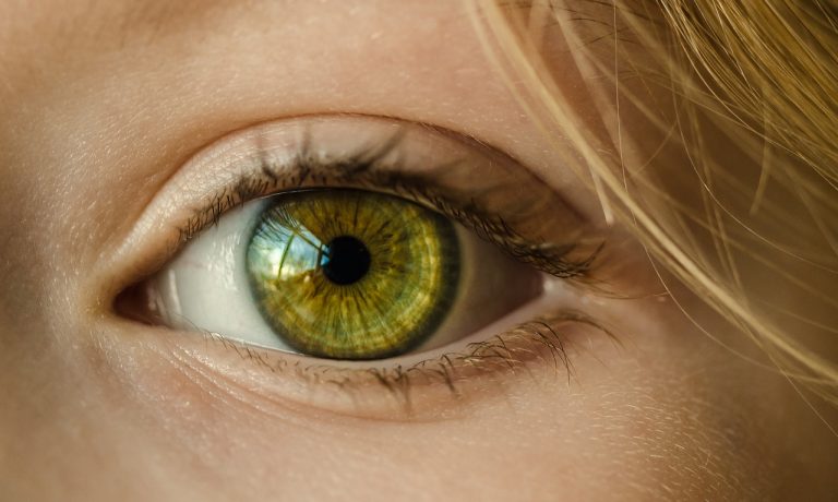 Trucco per occhi verdi