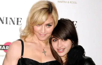 Foto Madonna e Lourdes Maria