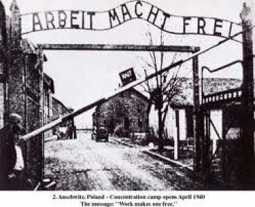 germania auschwitz 07052013