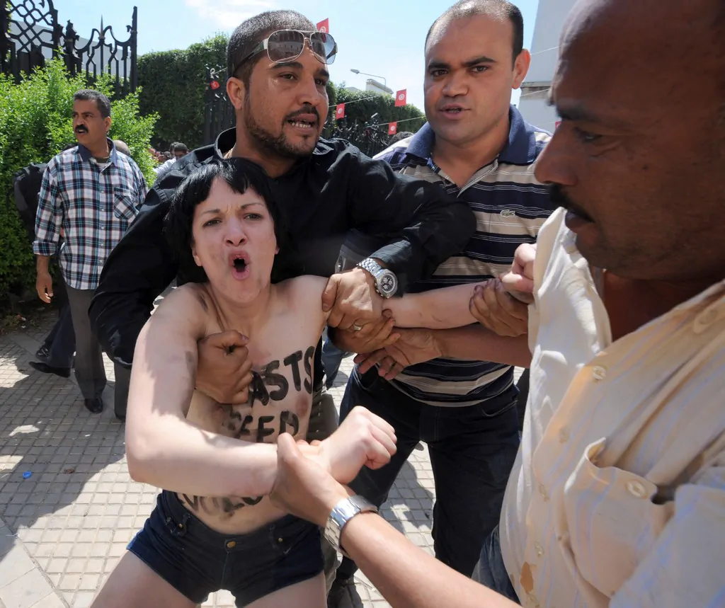 femen arrestate tunisia amina 7