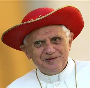 papa ratzinger 1