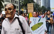 protesta contra monsanto bellas artes monumento a la revolucion debora poo 5