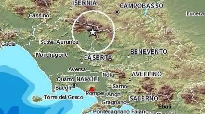 2561141-terremoto_napoli