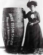 Annie Edison Taylor la prima persona a sopravvivere alle cascate del Niagara in un barile 1901