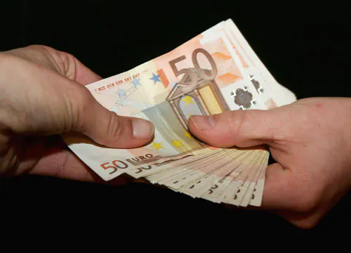 soldi-banconote-euro-ol-500-2