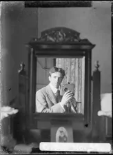 old selfies small mirror