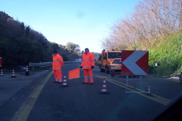 Partenze intelligenti estate 2014 cantieri lungo le autostrade del Centro e del Sud