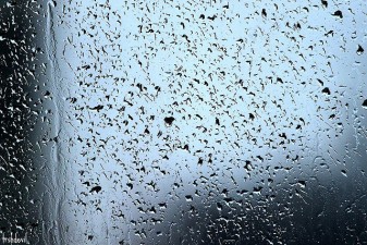 finestra pioggia