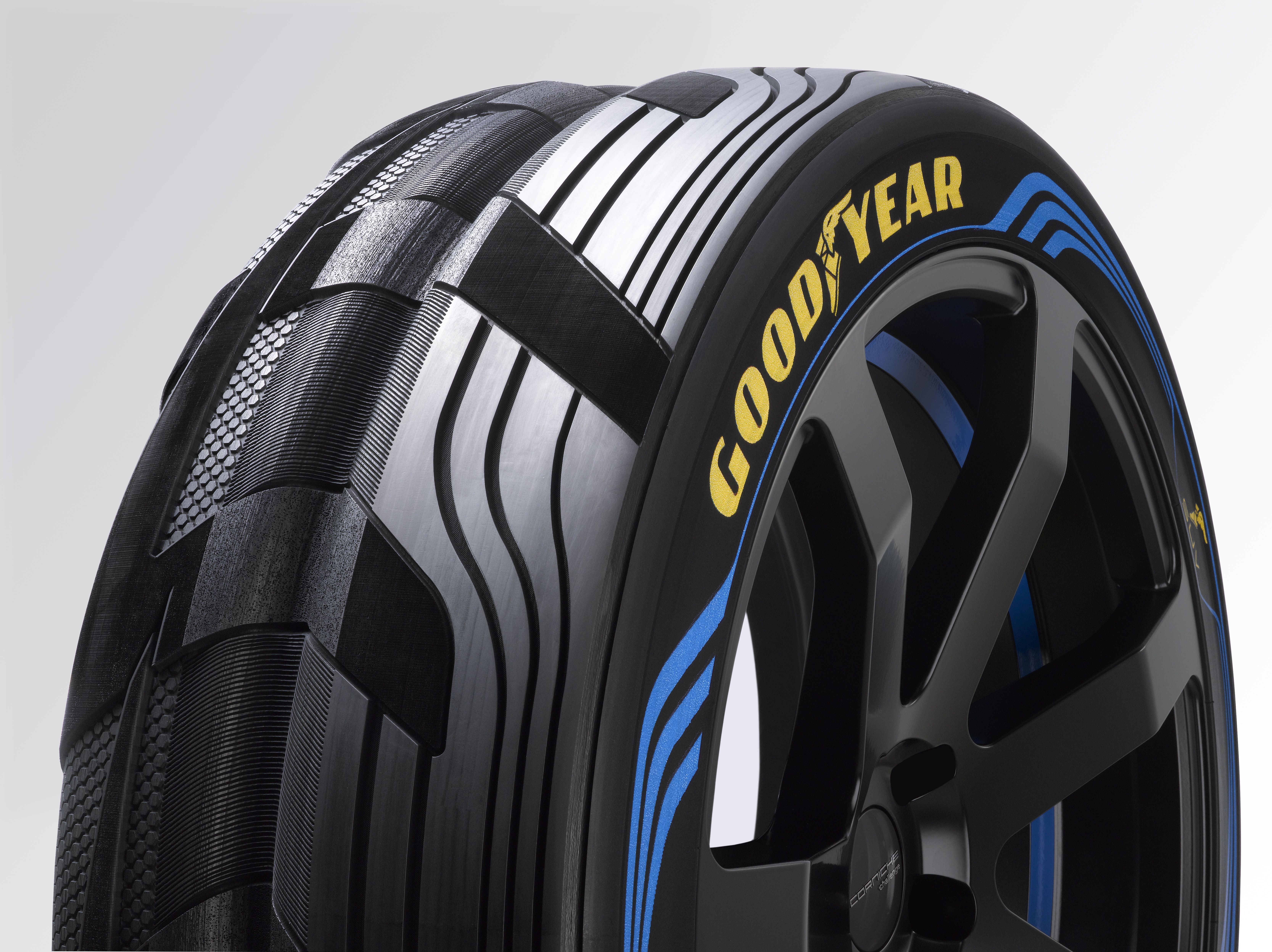 goodyear_suv_concept_beauty_shot