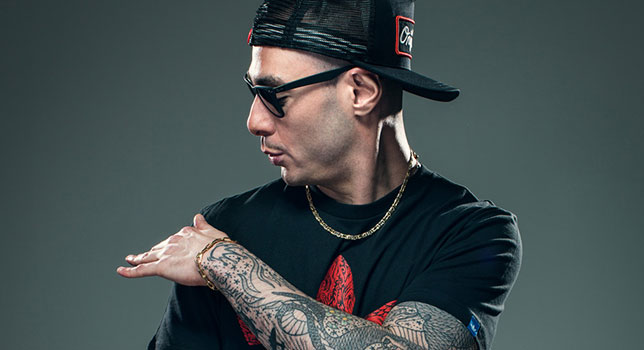 scarica tutto canzone fabri fibra