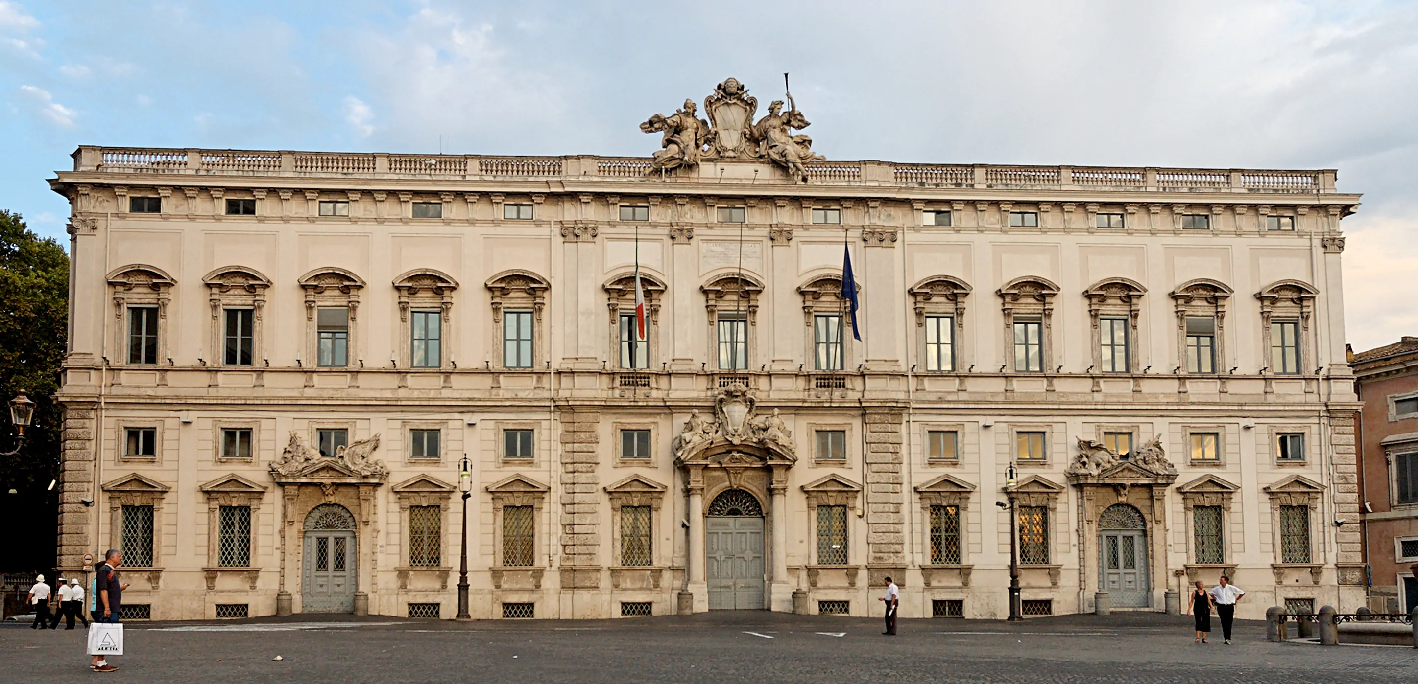 Palazzo della Consulta Roma 2006