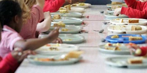 Bari, occhio del Comune sul servizio mense scolastiche Bari, occhio del Comune sul servizio mense scolastiche