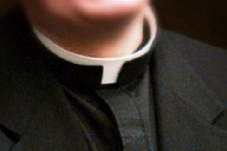 Pedofilia, arrestato sacerdote a Brindisi Pedofilia, arrestato sacerdote a Brindisi