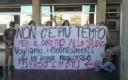 Sit-in studentesco a Bari