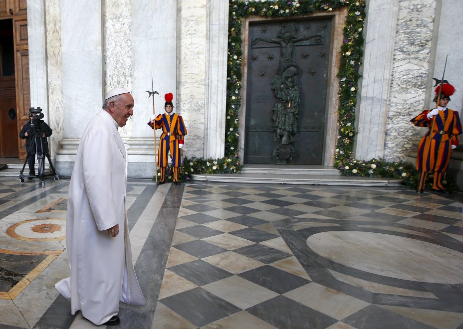 papa foto reuters