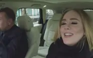 Adele karaoke in macchina ed il web impazzisce