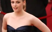 Kristen Stewart @ 2010 Academy Awards cropped