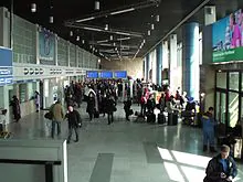 220px Airport Wladiwostok