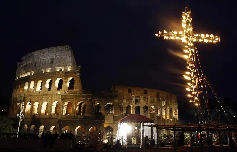 Come partecipare via Crucis Roma 2016